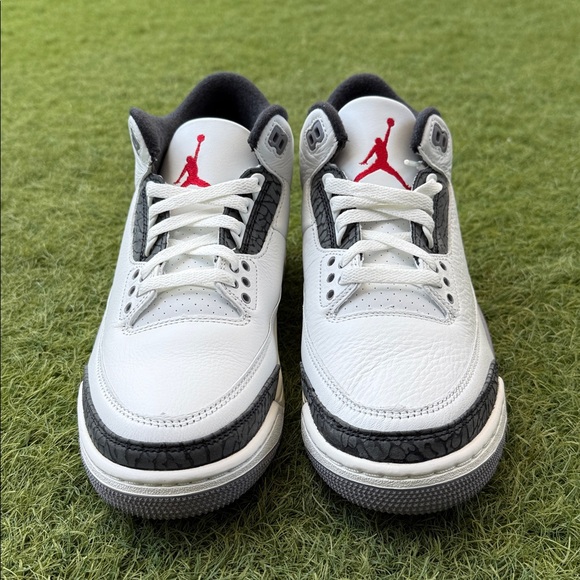 Air Jordan 3 Retro